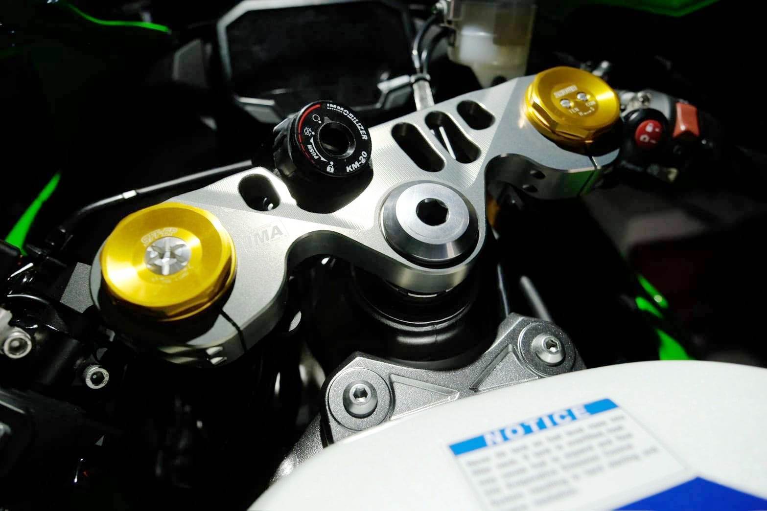 Piastra Superiore zx6r_15